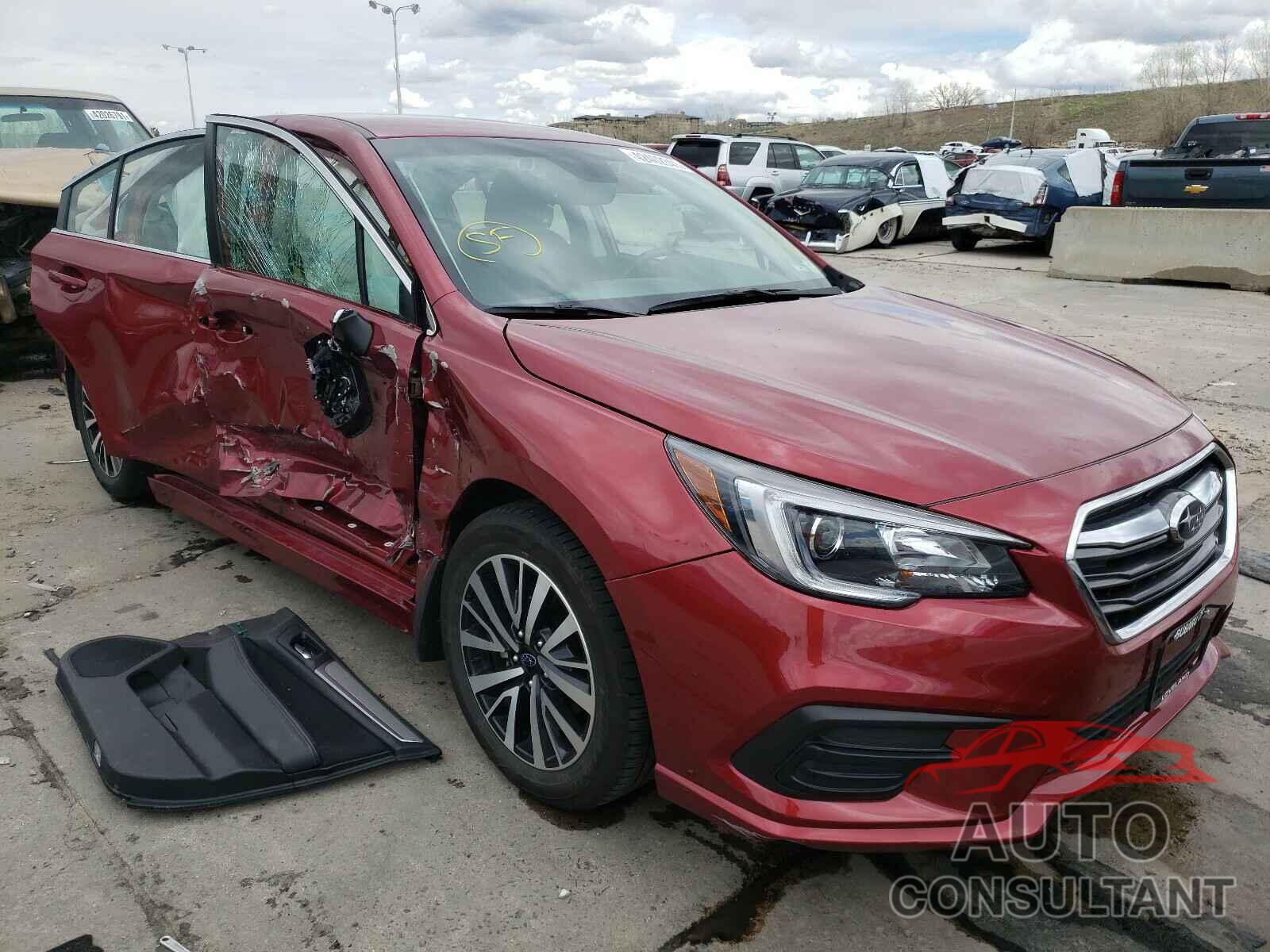 SUBARU LEGACY 2019 - 4S3BNAF6XK3005624