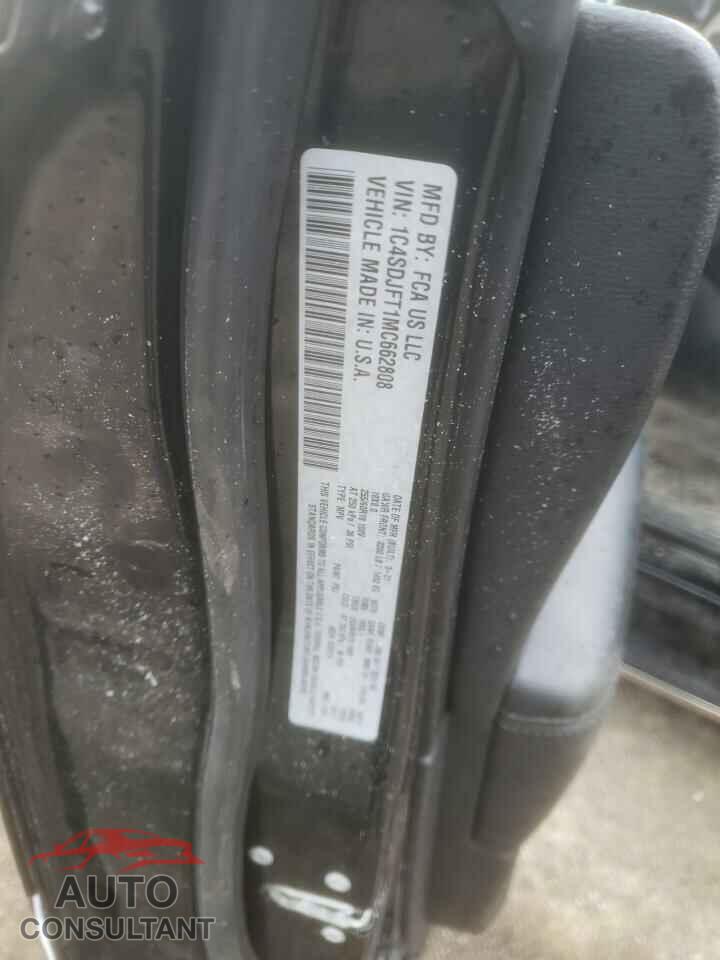 DODGE DURANGO 2021 - 1C4SDJFT1MC662808