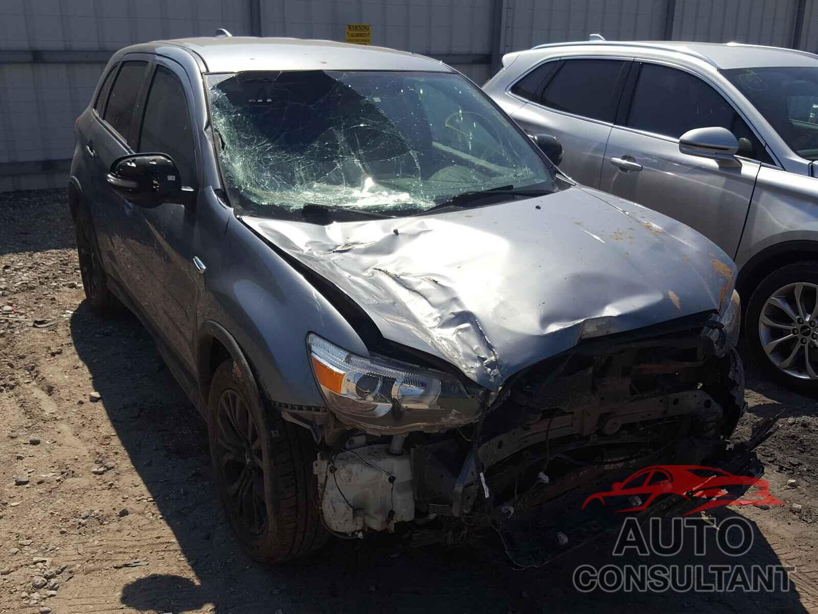 MITSUBISHI OUTLANDER 2018 - JA4AP3AU3JZ024738