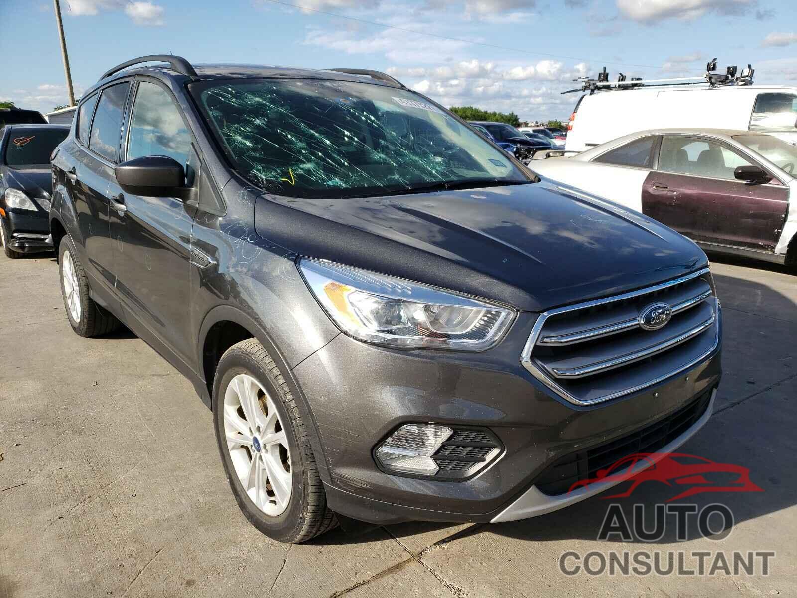 FORD ESCAPE 2017 - 1FMCU0GD1HUD92576