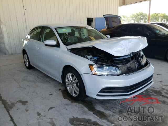 VOLKSWAGEN JETTA 2017 - 3VW2B7AJ4HM319944