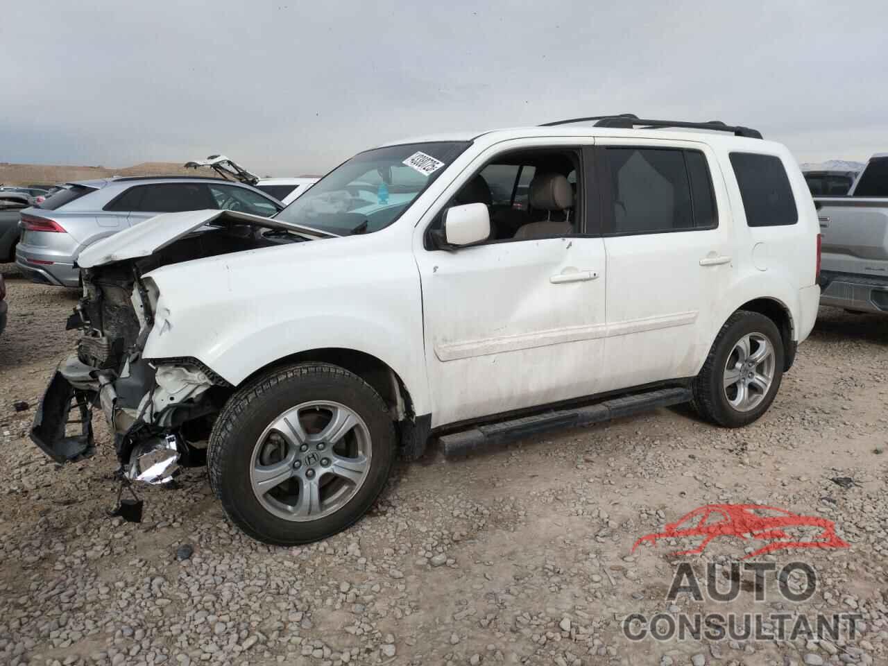 HONDA PILOT 2013 - 5FNYF4H50DB080609