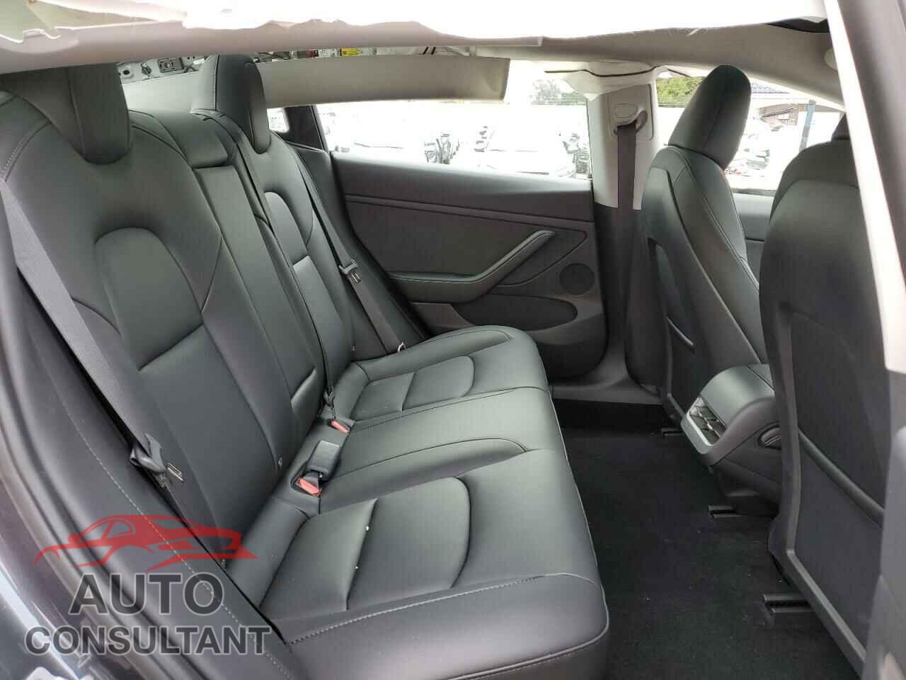 TESLA MODEL 3 2023 - 5YJ3E1EA1PF638629