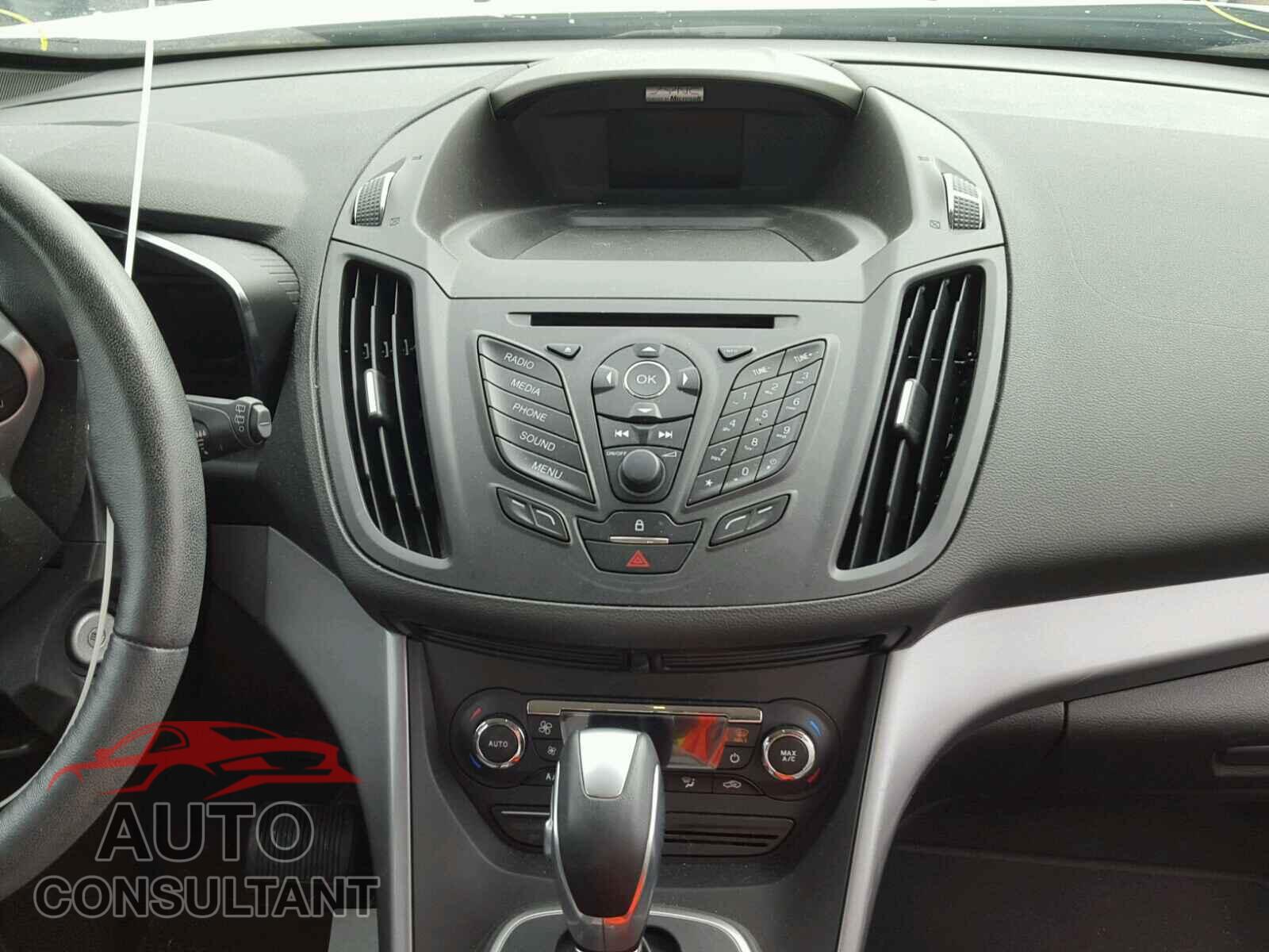 FORD CMAX 2015 - 1FADP5AU2FL108399