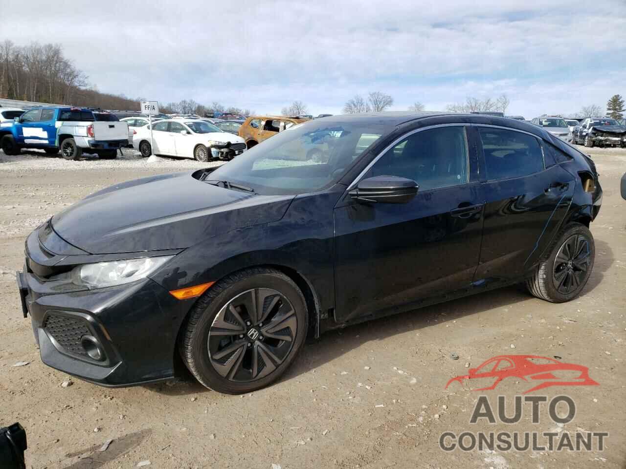 HONDA CIVIC 2018 - SHHFK7H51JU406657