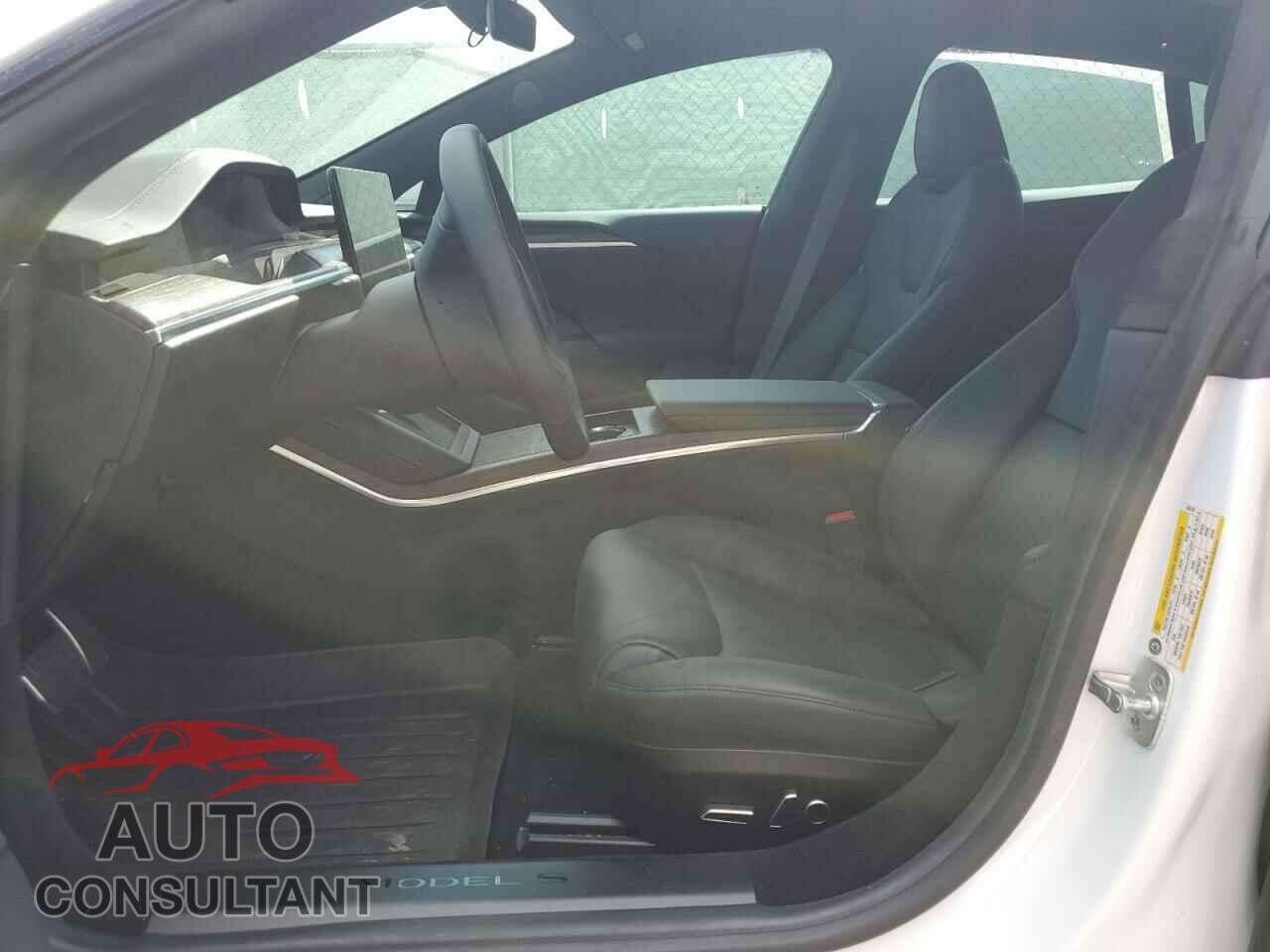 TESLA MODEL S 2021 - 5YJSA1E56MF453157