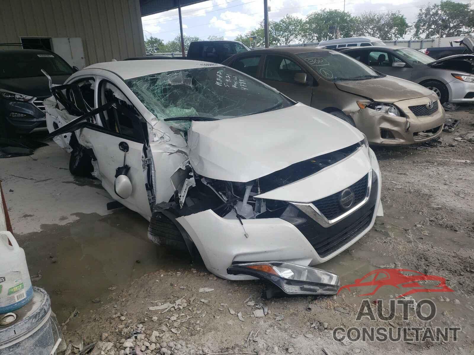 NISSAN VERSA 2020 - 3N1CN8EV9LL844789