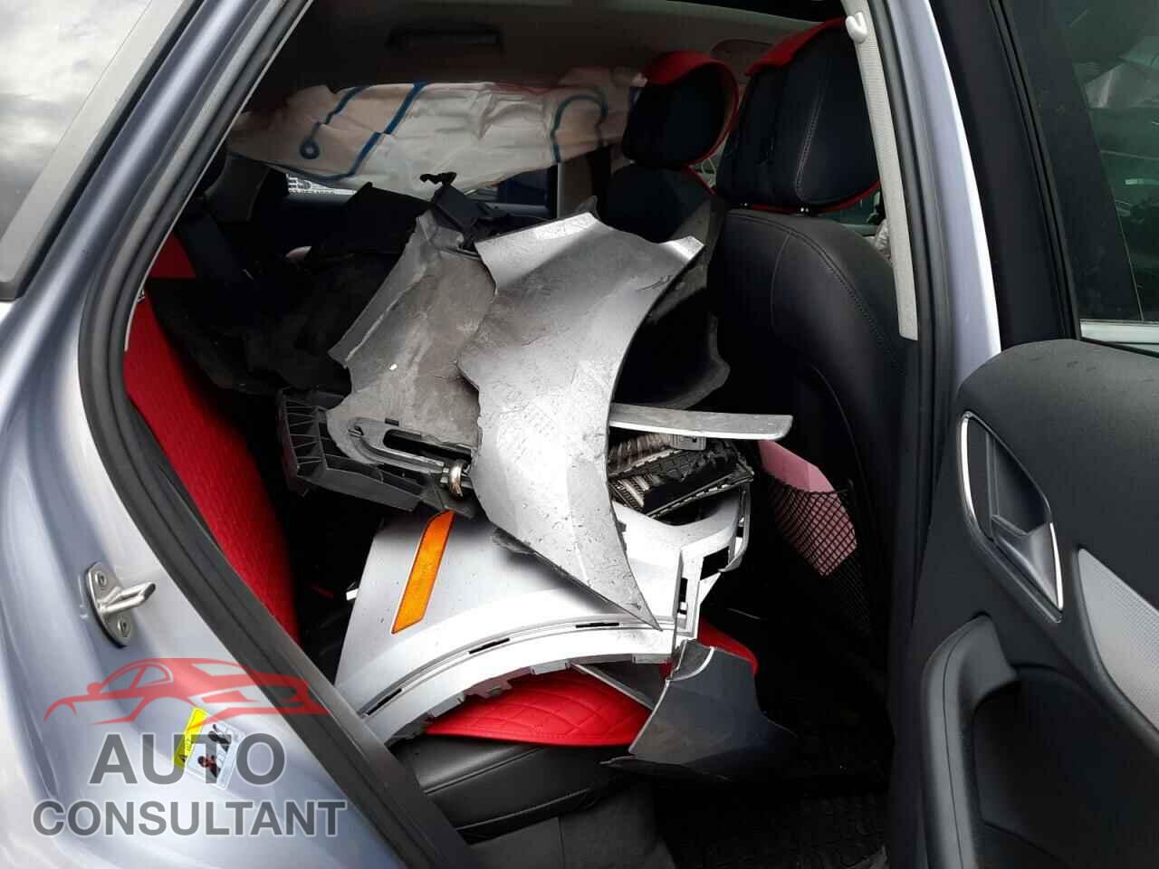AUDI Q3 2016 - WA1BFCFS0GR001358