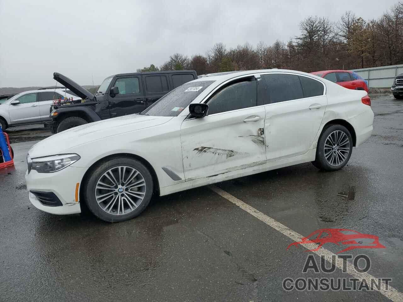 BMW 5 SERIES 2019 - WBAJA7C57KWW06037