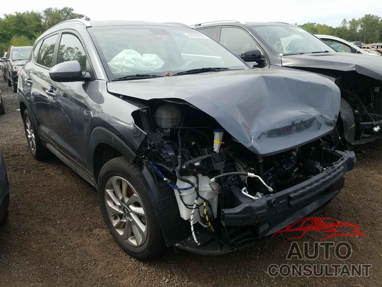 HYUNDAI TUCSON 2017 - KM8J3CA49HU296876