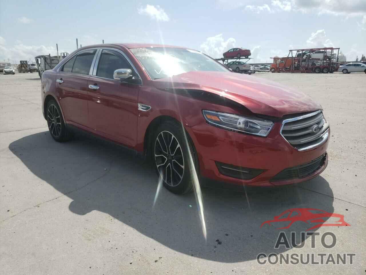 FORD TAURUS 2018 - 1FAHP2E85JG111053