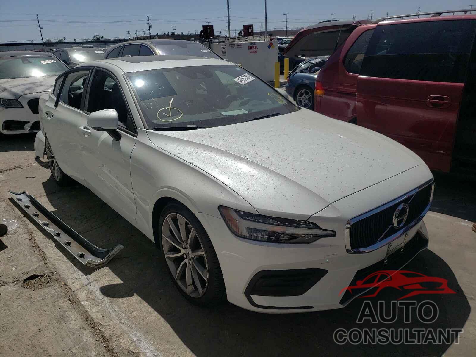 VOLVO S60 2019 - 7JR102FK8KG007623