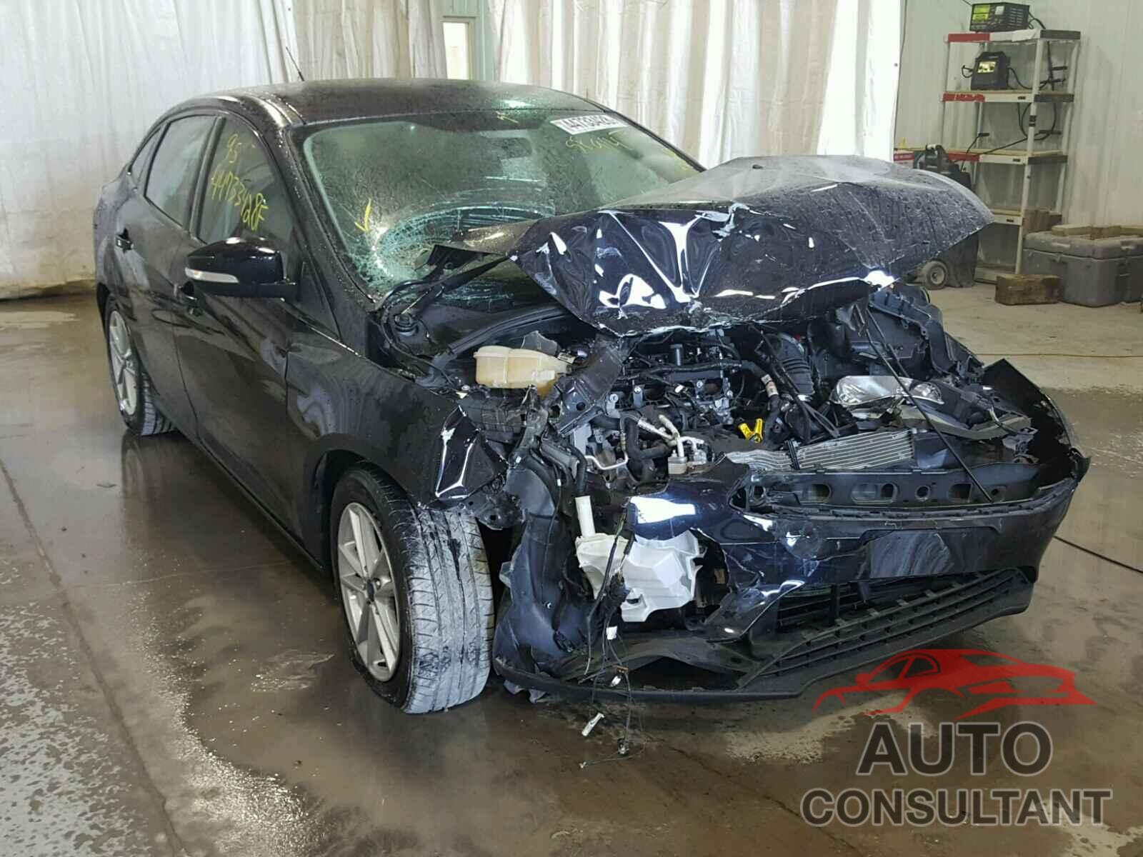 FORD FOCUS 2016 - 1FADP3F26GL292226