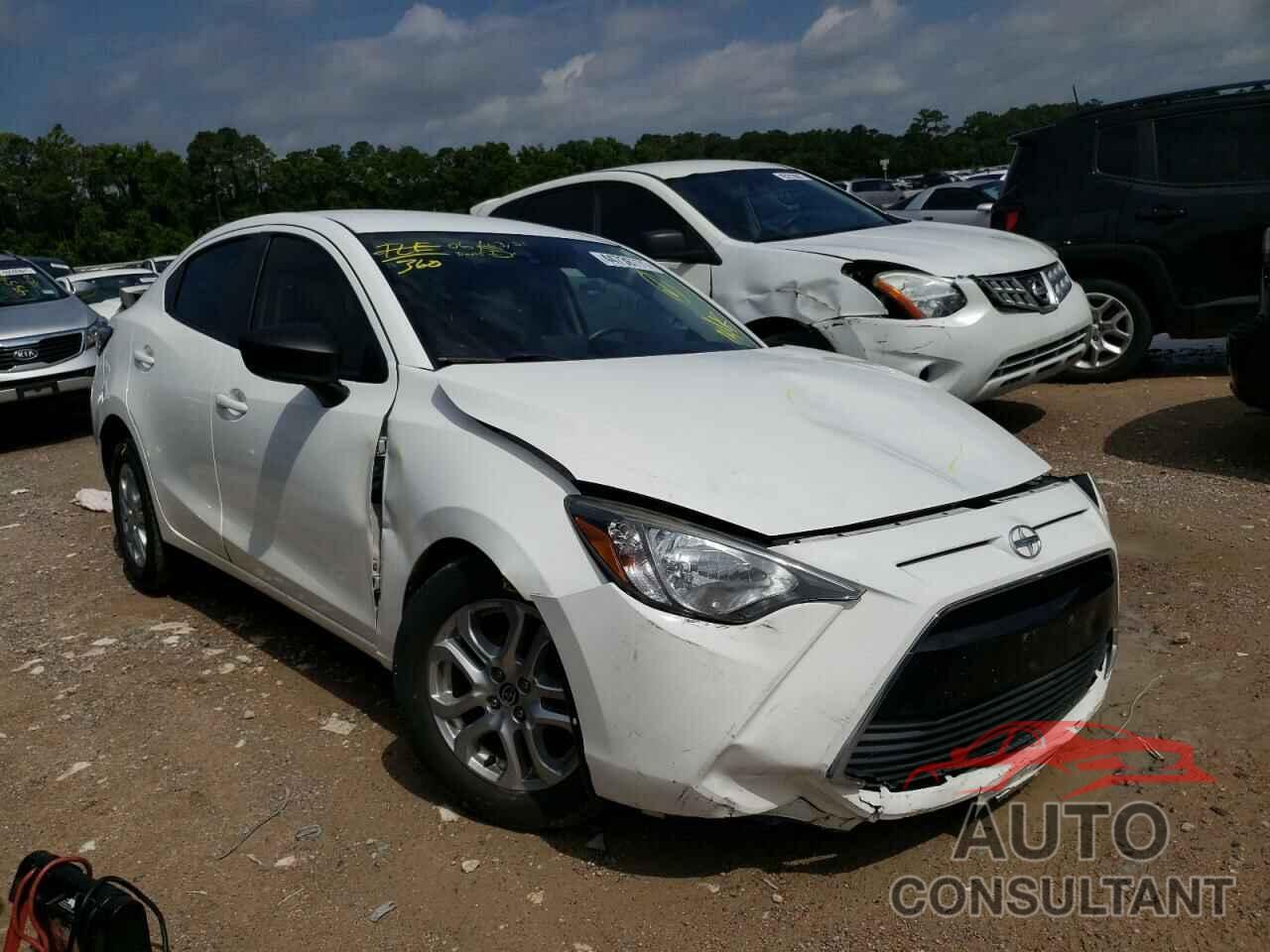 TOYOTA SCION 2016 - 3MYDLBZV2GY122315