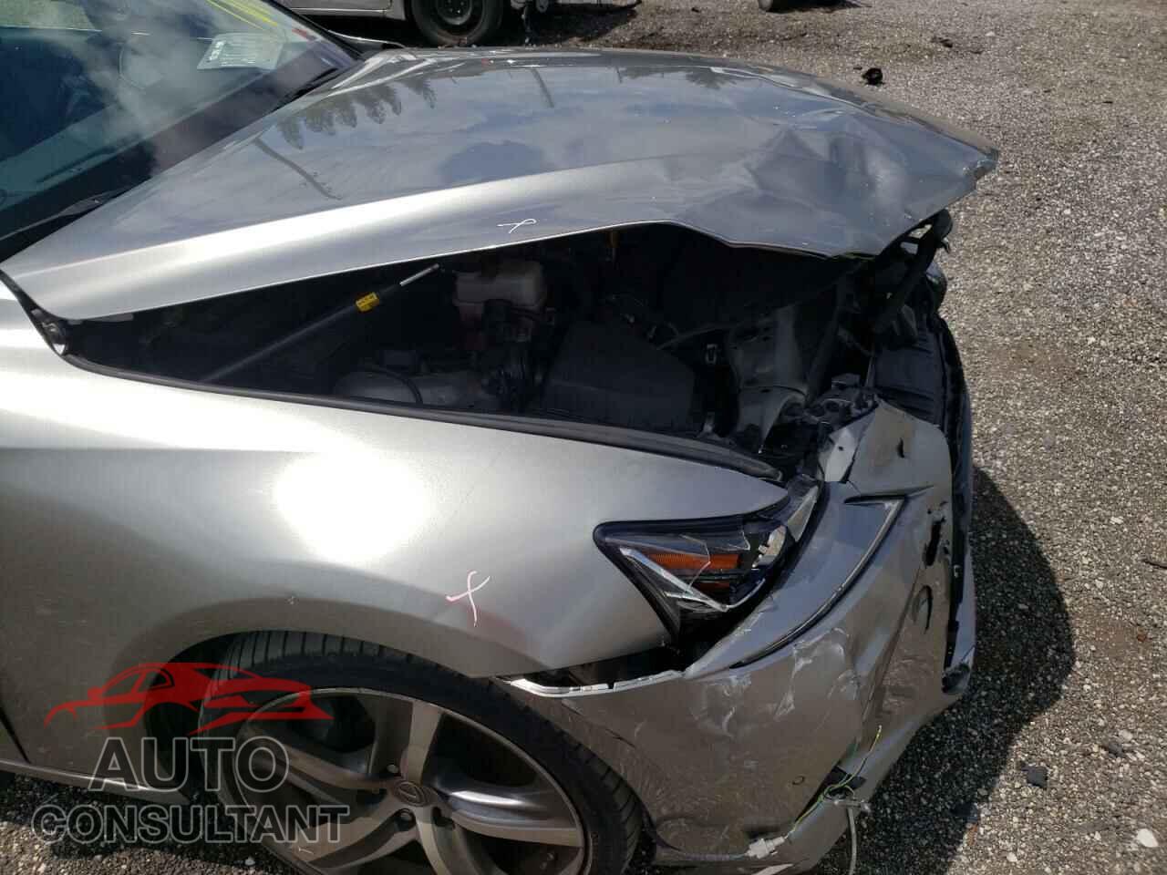 LEXUS IS 2017 - JTHBA1D24H5060478