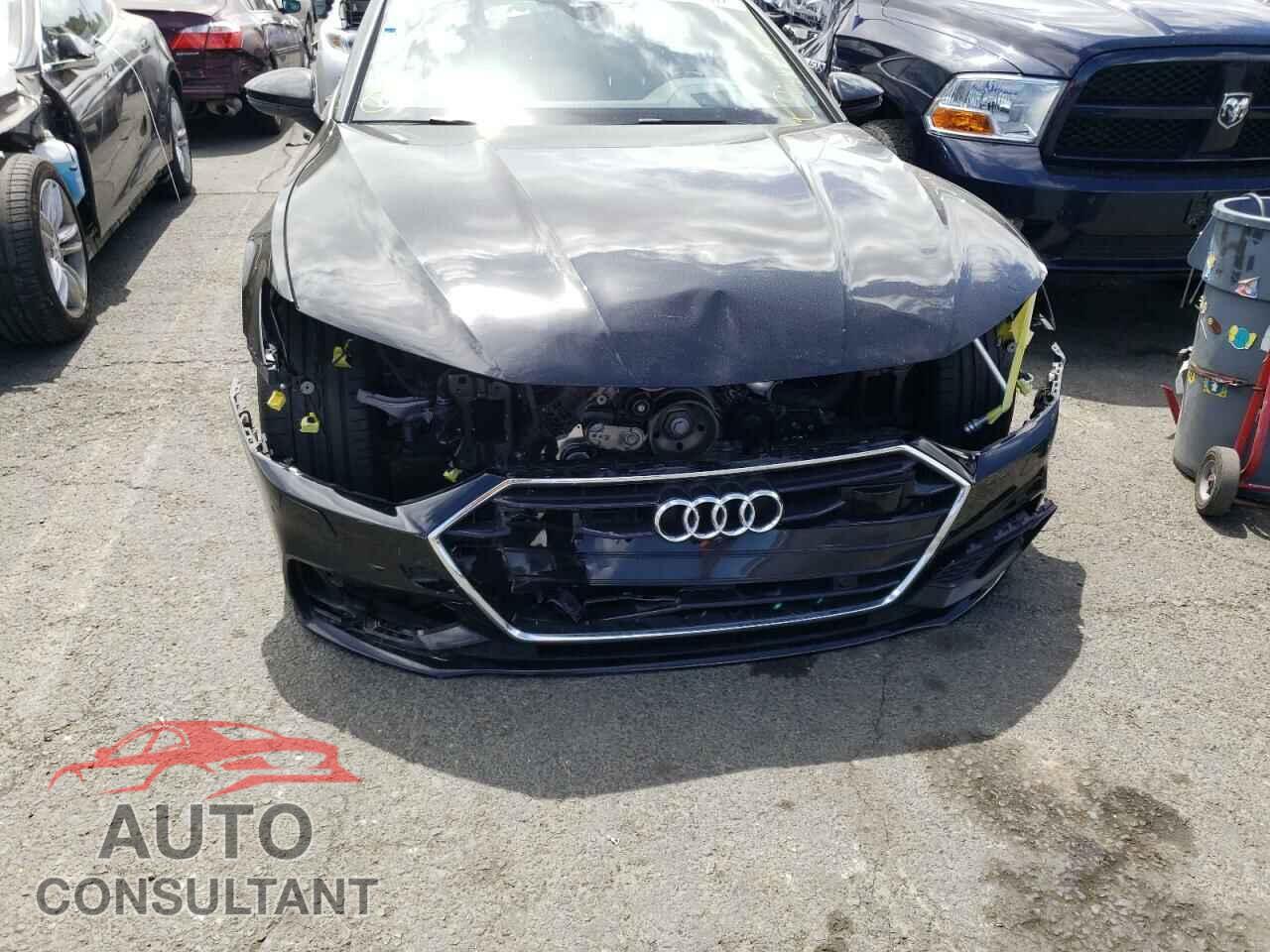 AUDI A7 2019 - WAUV2AF2XKN026896