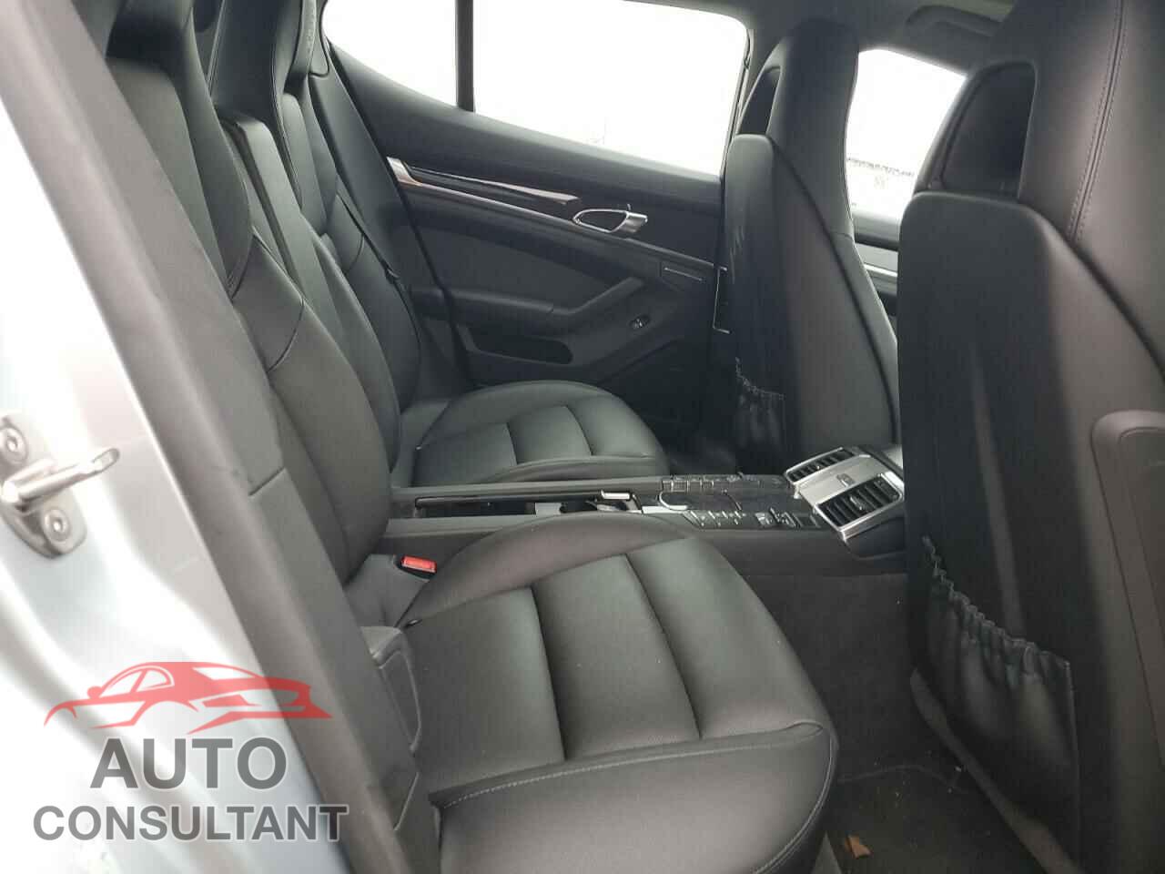 PORSCHE PANAMERA 2016 - WP0AA2A77GL007562