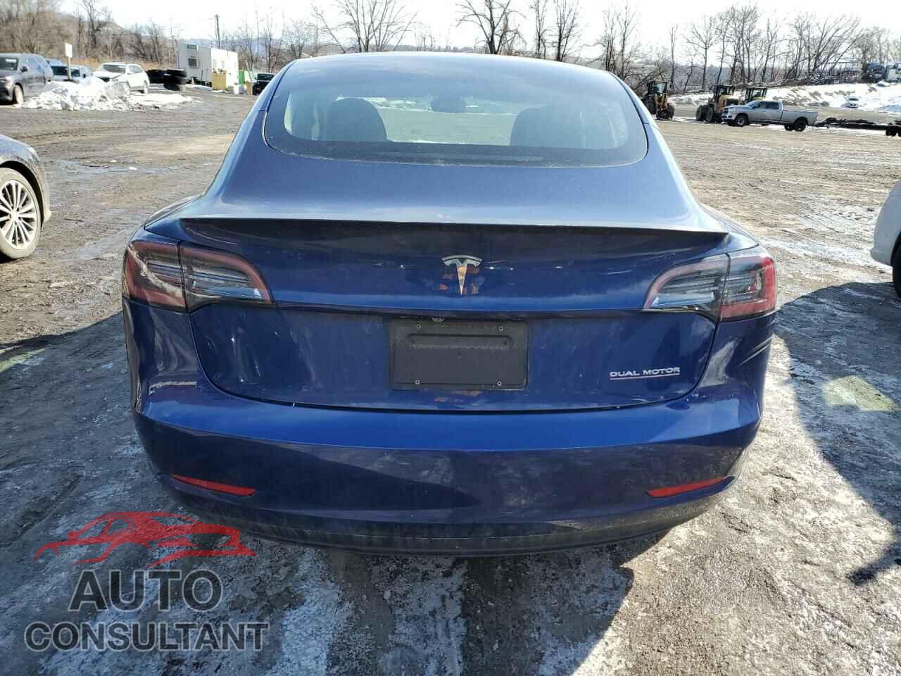 TESLA MODEL 3 2022 - 5YJ3E1EC2NF244331