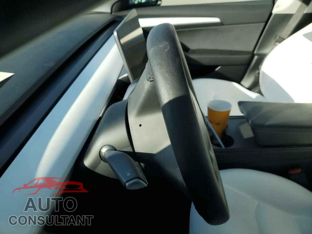 TESLA MODEL 3 2023 - 5YJ3E1EA4PF680101