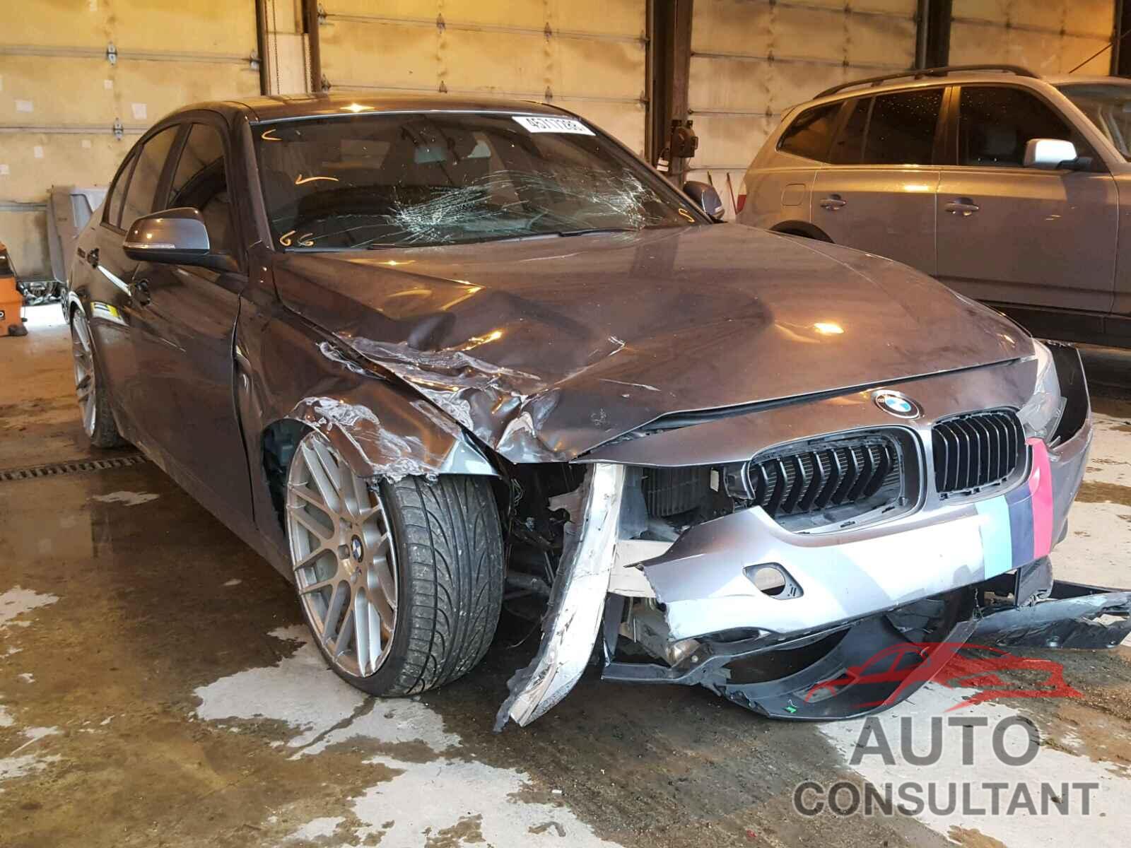 BMW 3 SERIES 2016 - WBA8A9C54GK622530