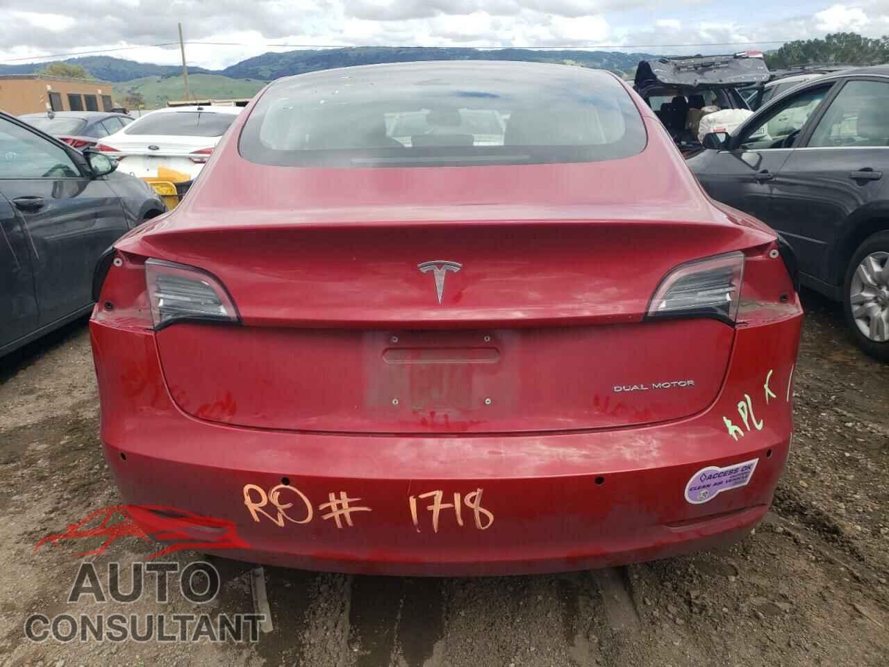 TESLA MODEL 3 2018 - 5YJ3E1EB4JF087838