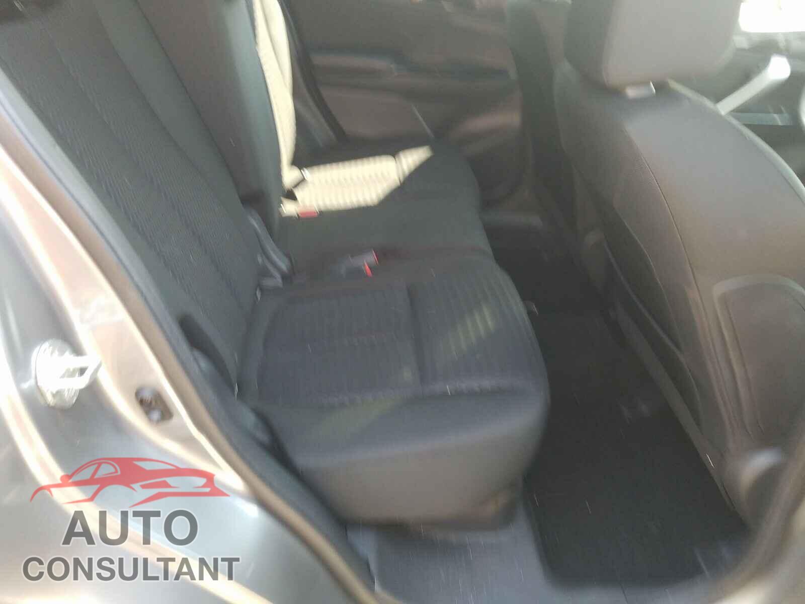 MITSUBISHI ECLIPSE 2019 - JA4AT4AA0KZ011096