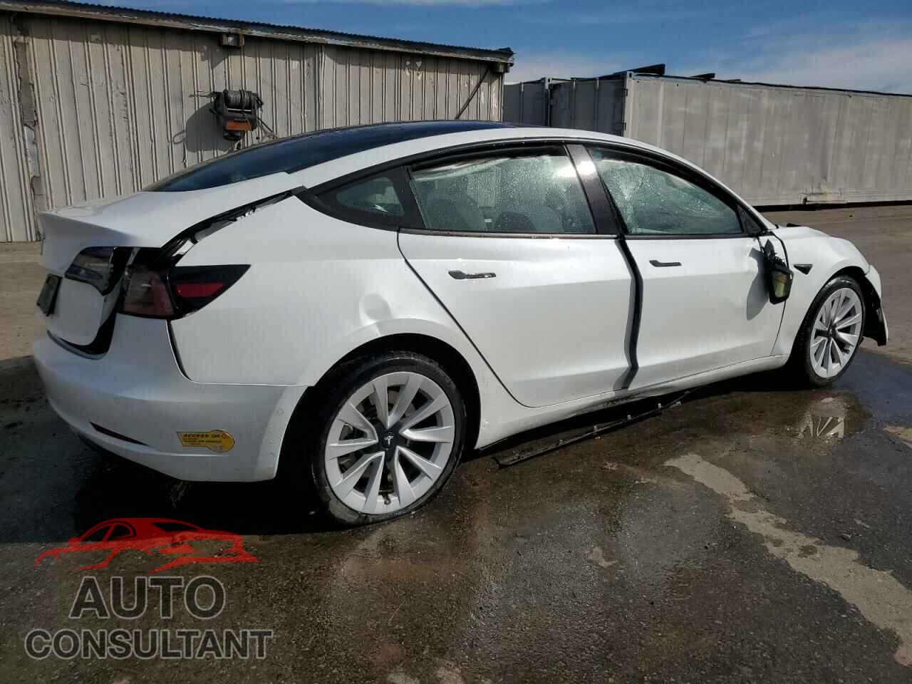 TESLA MODEL 3 2022 - 5YJ3E1EA0NF352803