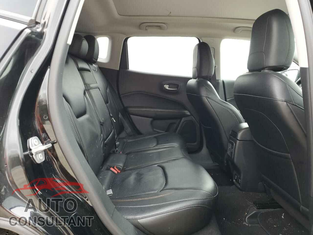 JEEP COMPASS 2017 - 3C4NJDCBXHT628010