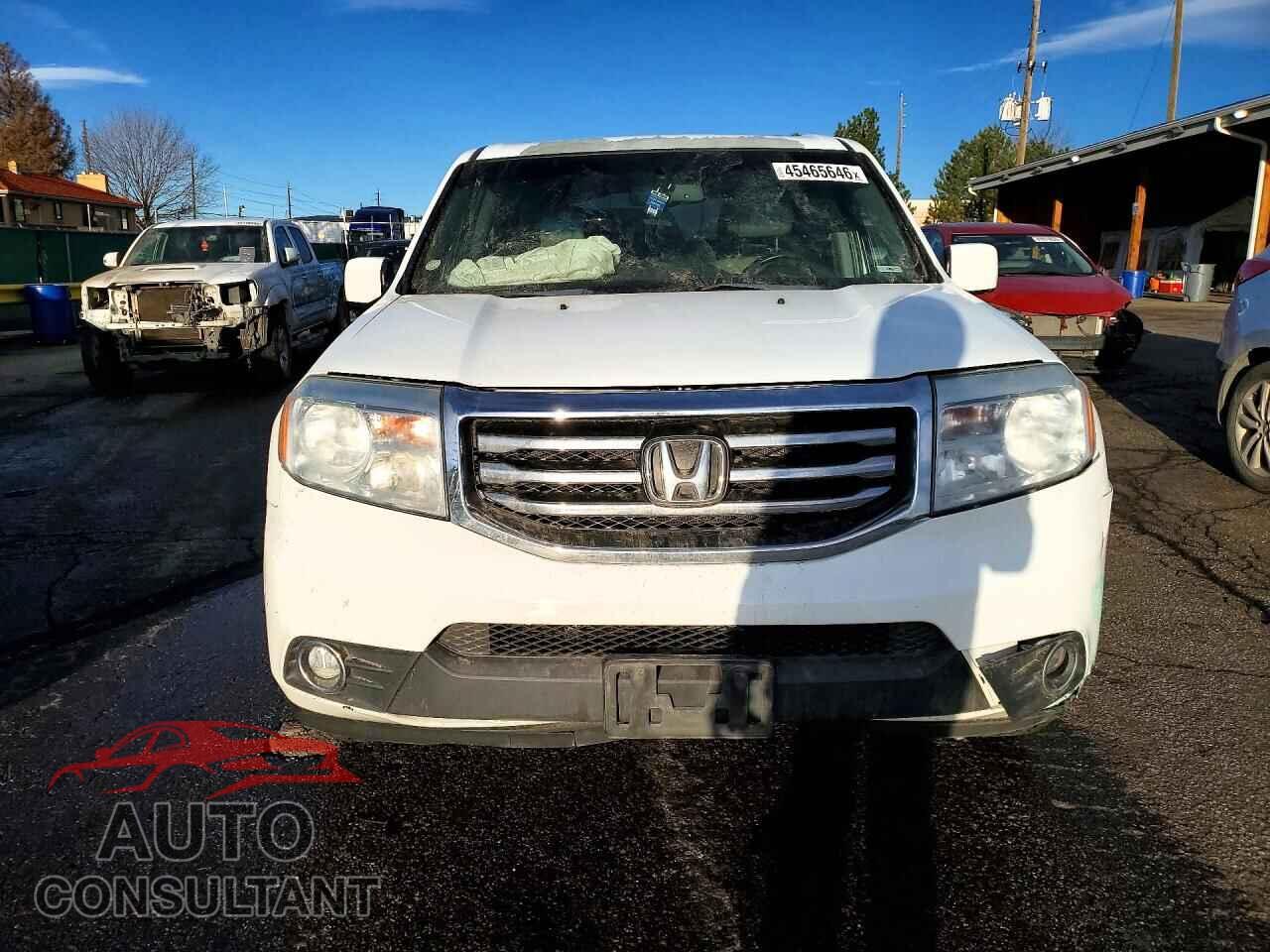 HONDA PILOT 2015 - 5FNYF4H55FB033384