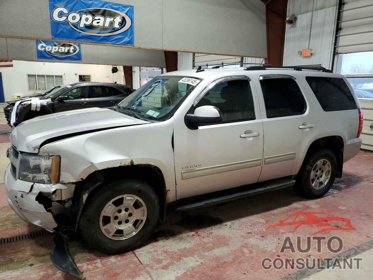 CHEVROLET TAHOE 2011 - 1GNSKAE09BR378289