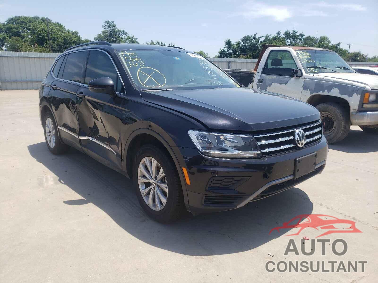 VOLKSWAGEN TIGUAN 2018 - 3VV3B7AX2JM055965