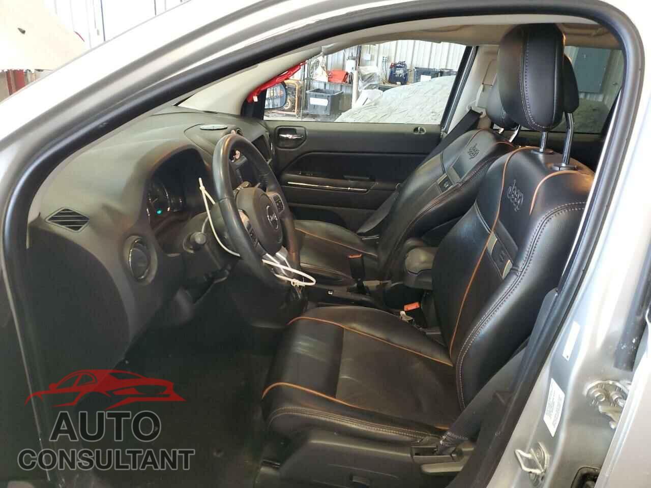 JEEP COMPASS 2011 - 1J4NF5FB6BD201420
