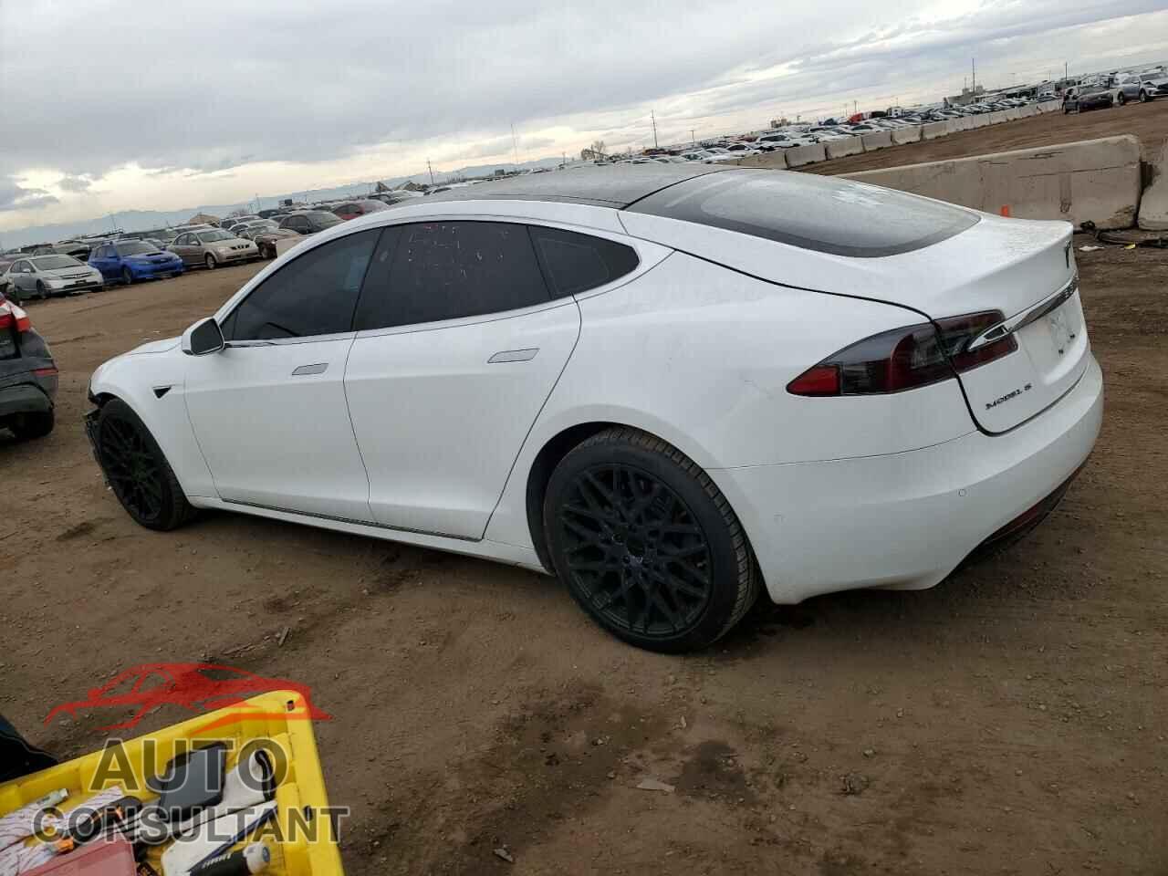 TESLA MODEL S 2017 - 5YJSA1E19HF183358