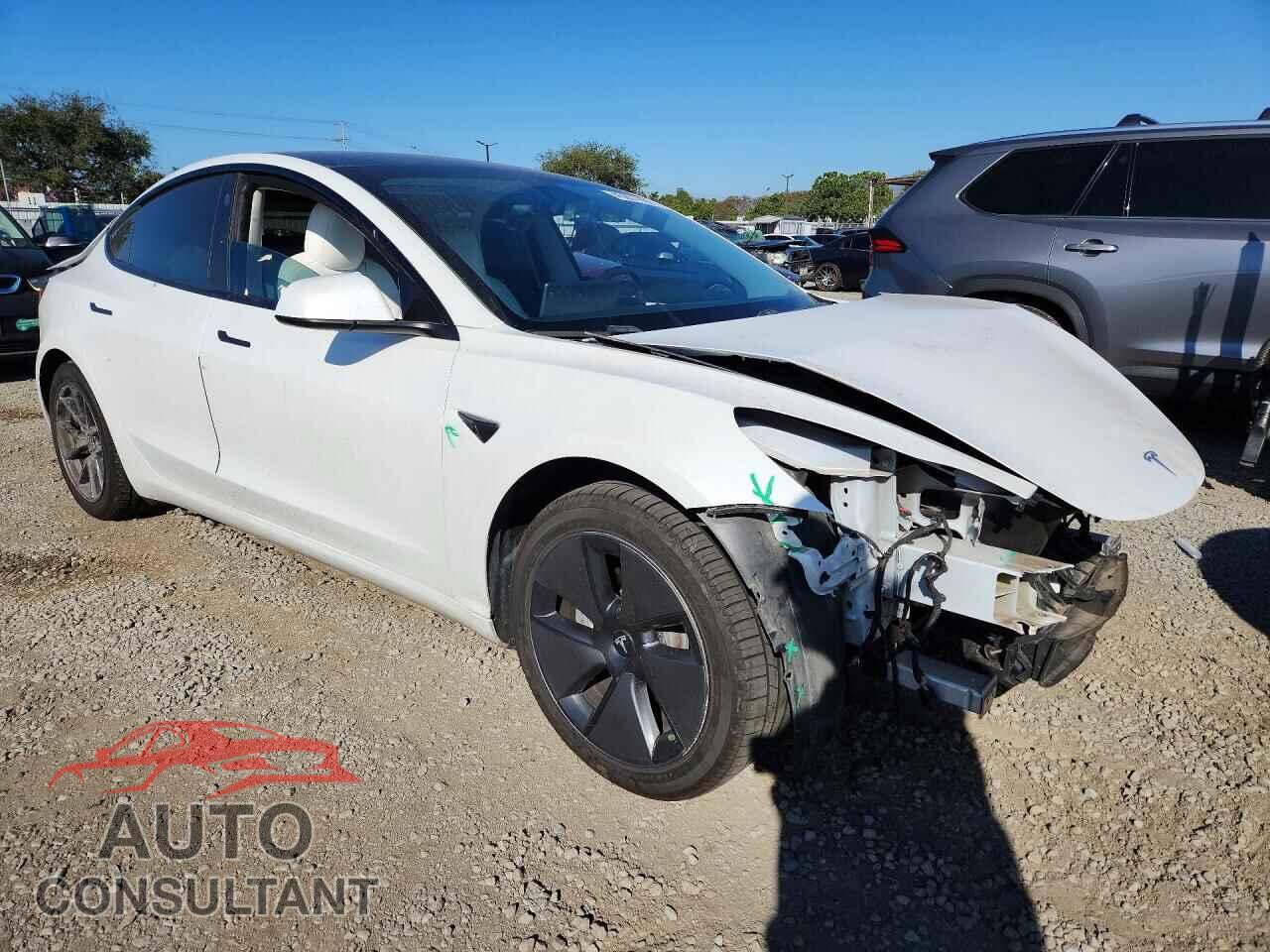 TESLA MODEL 3 2021 - 5YJ3E1EB7MF013334