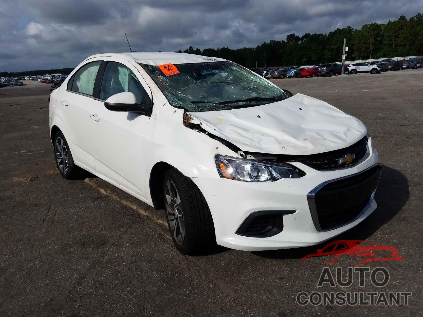 CHEVROLET SONIC 2017 - 1G1JF5SB4H4113557
