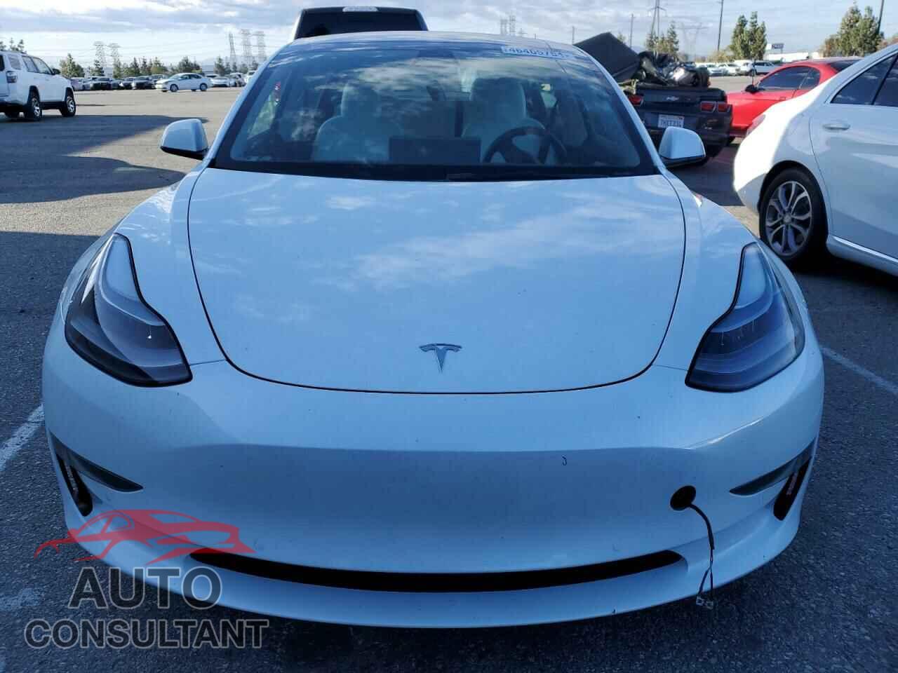 TESLA MODEL 3 2022 - 5YJ3E1EA8NF358302