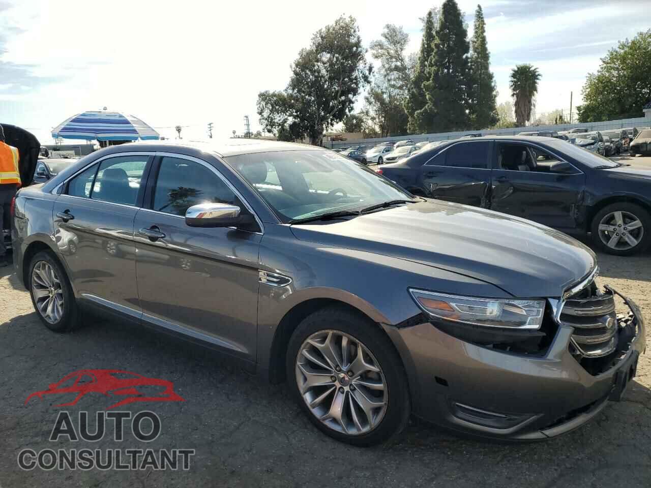 FORD TAURUS 2013 - 1FAHP2F82DG125933