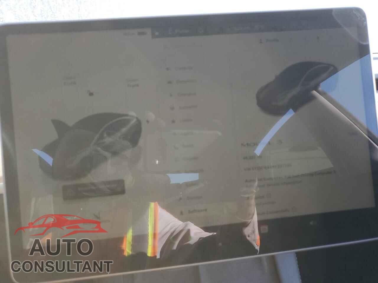 TESLA MODEL 3 2023 - 5YJ3E1EA9PF397385