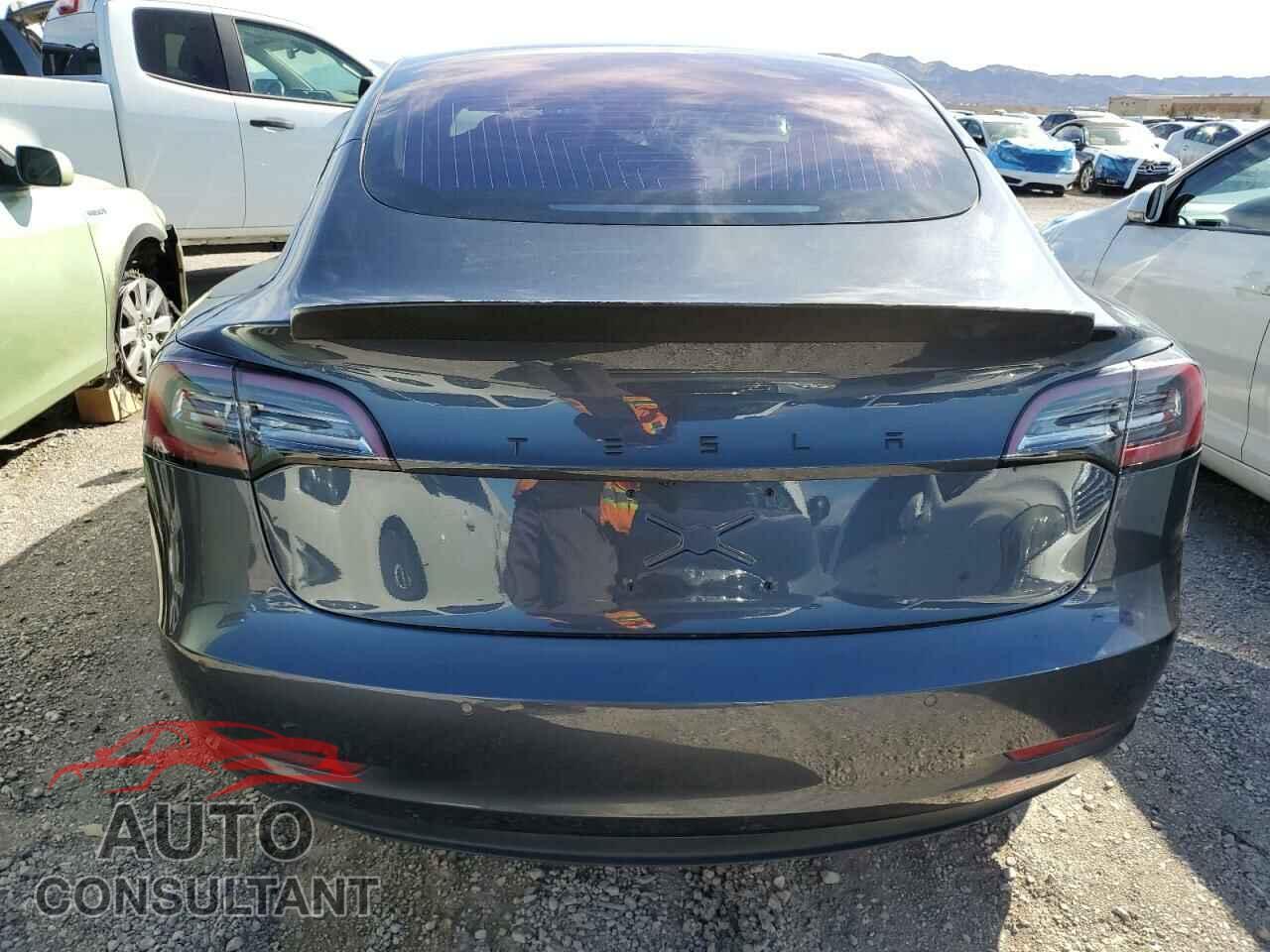 TESLA MODEL 3 2017 - 5YJ3E1EA8HF001299