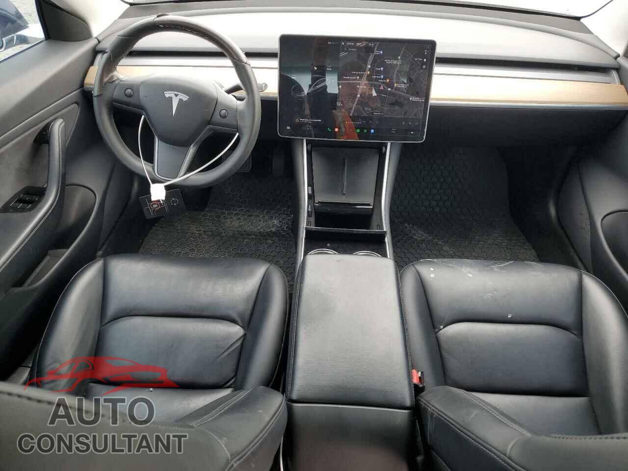 TESLA MODEL 3 2020 - 5YJ3E1EBXLF616826