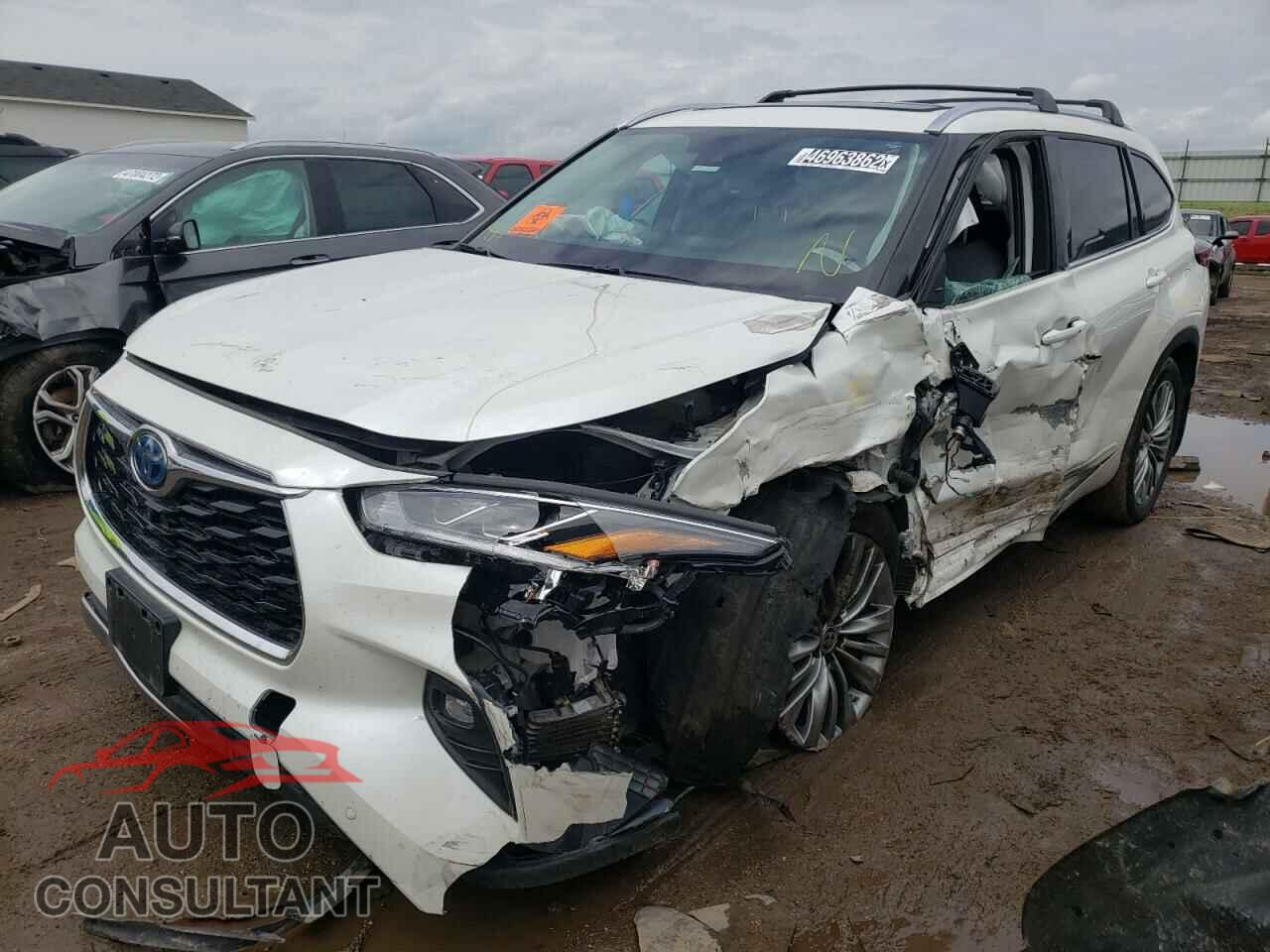 TOYOTA HIGHLANDER 2021 - 5TDEBRCH3MS031798