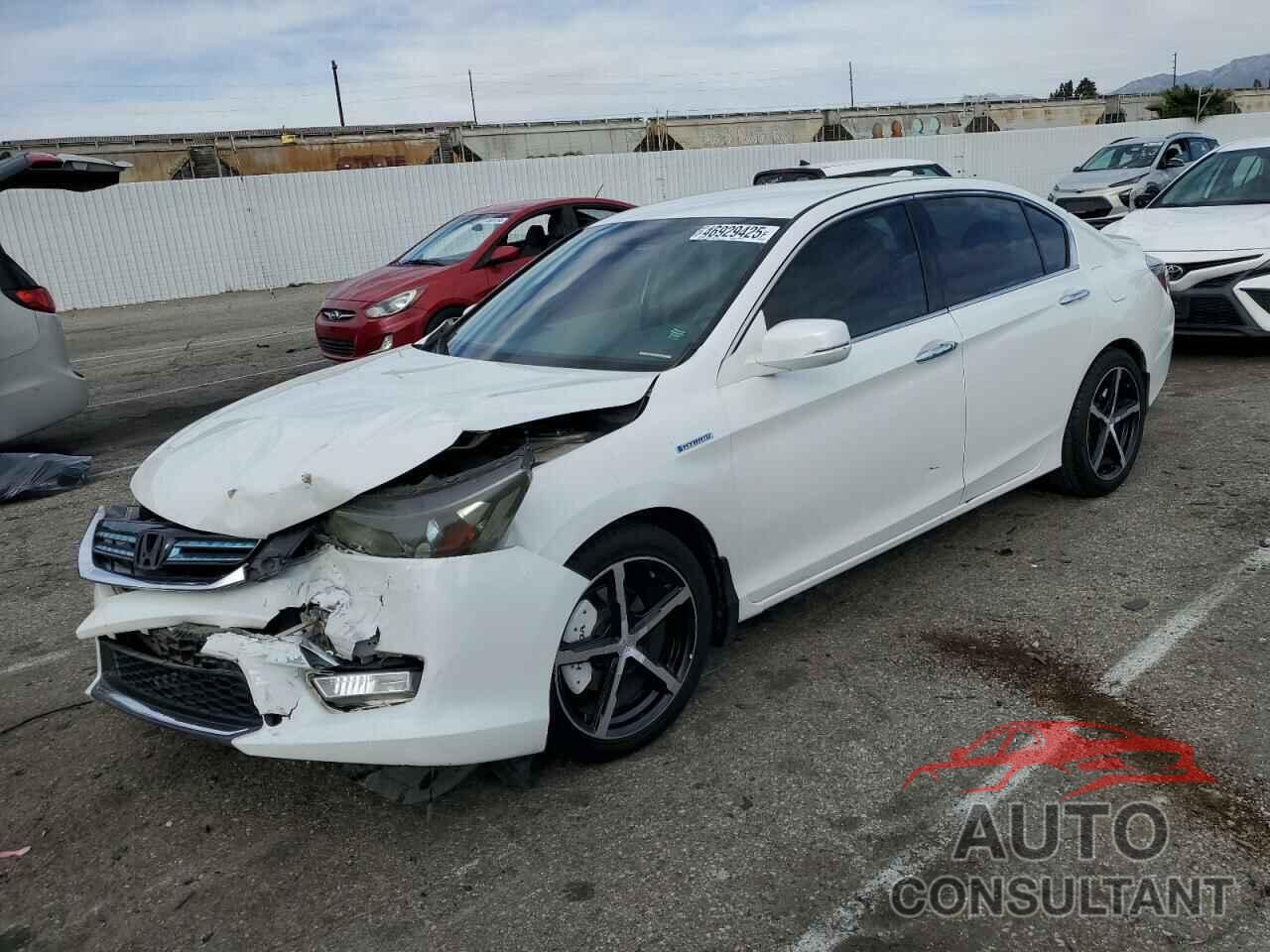 HONDA ACCORD 2015 - 1HGCR6F32FA005356