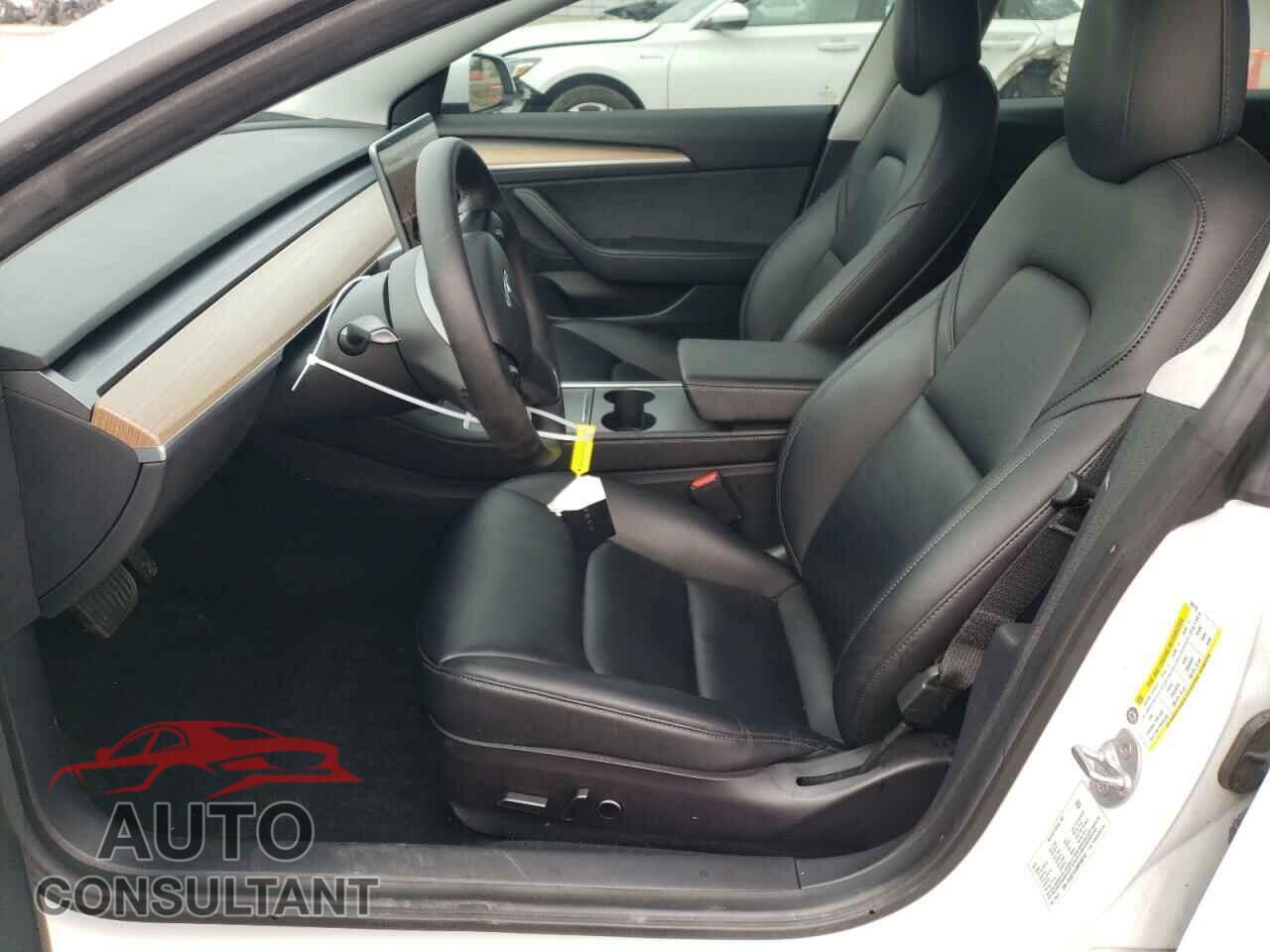 TESLA MODEL 3 2021 - 5YJ3E1EA9MF996752