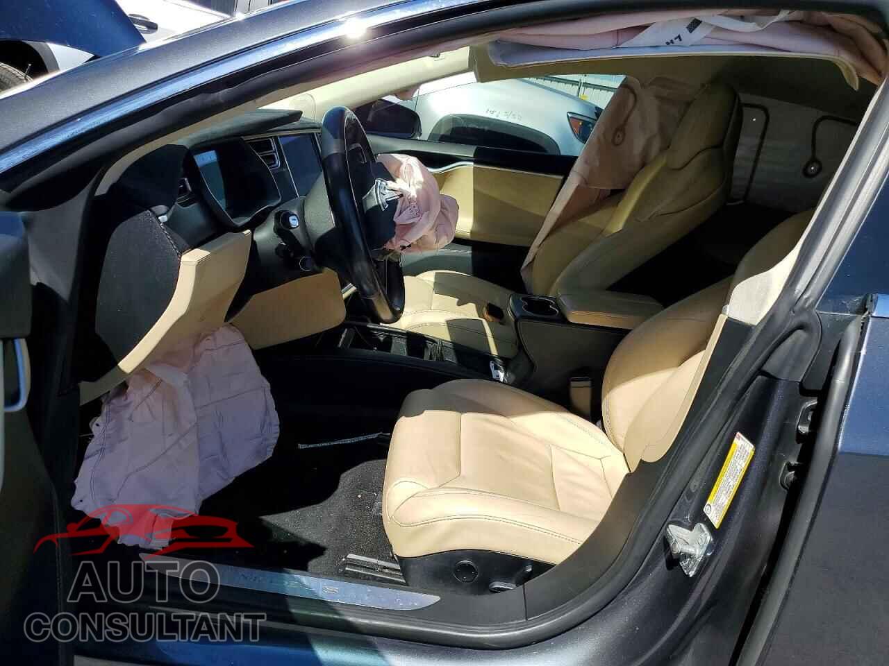 TESLA MODEL S 2017 - 5YJSA1E28HF193131