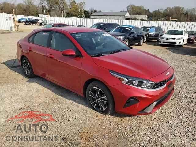 KIA FORTE 2024 - 3KPF24AD8RE753454
