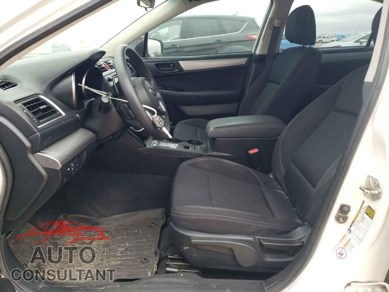 SUBARU LEGACY 2019 - 4S3BNAB65K3023874