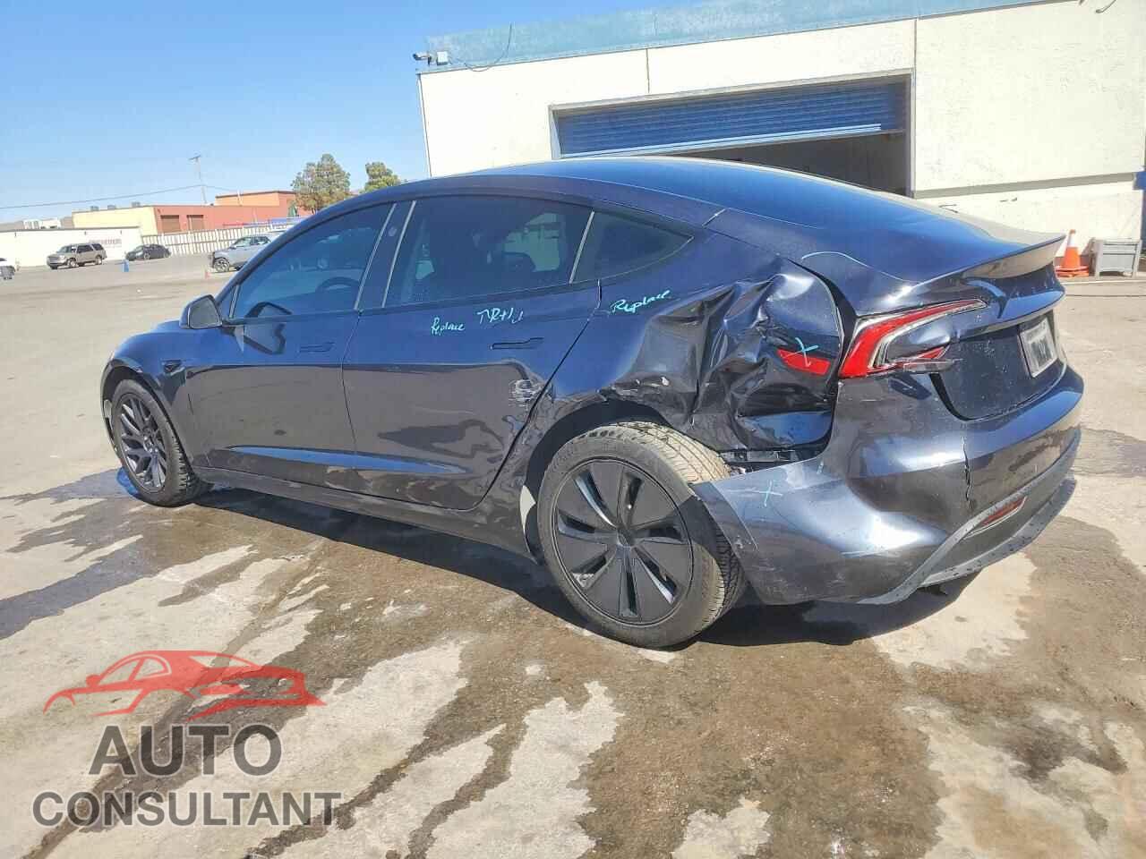 TESLA MODEL 3 2024 - 5YJ3E1EB7RF749262