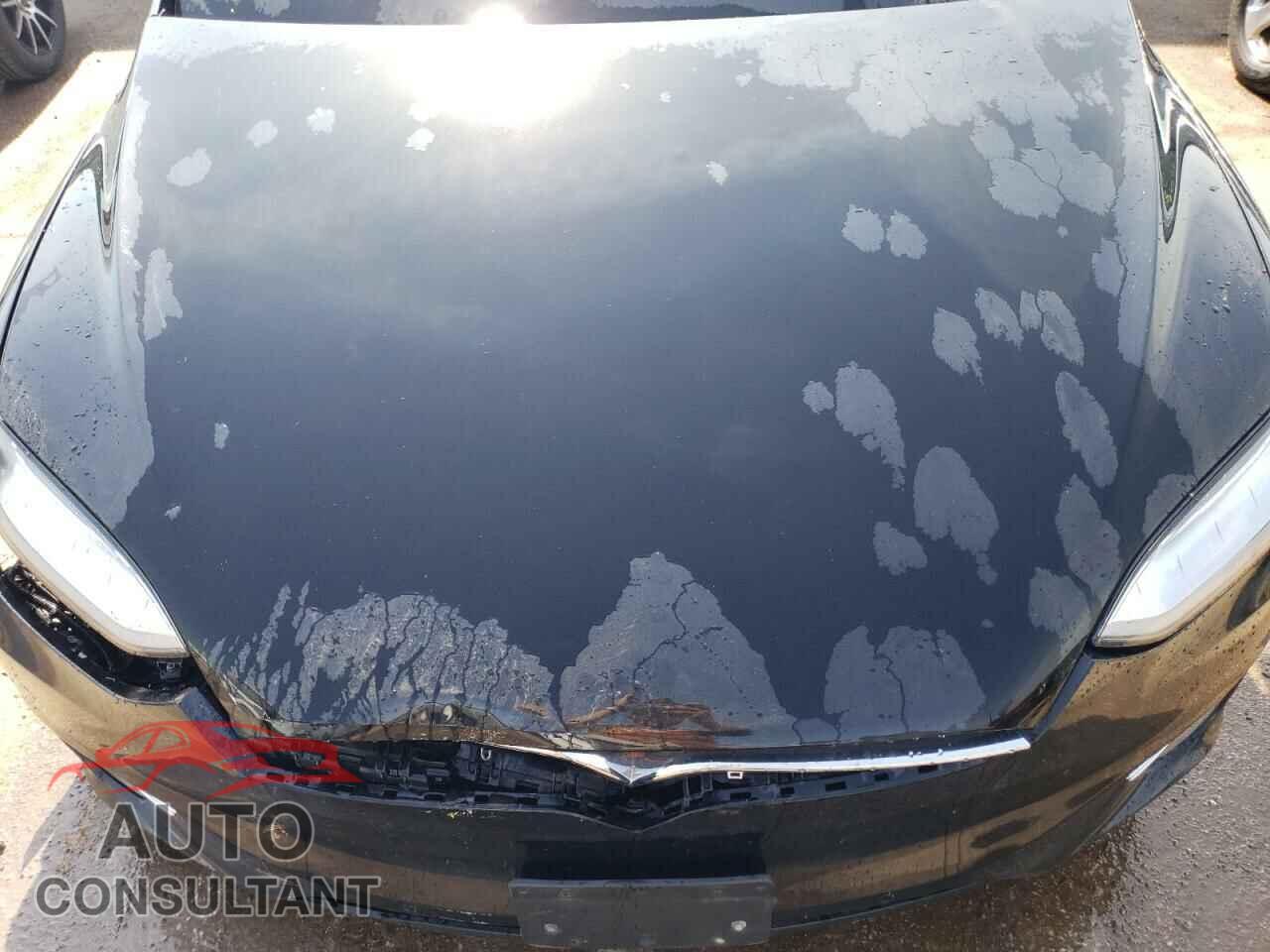 TESLA MODEL X 2016 - 5YJXCBE29GF025308