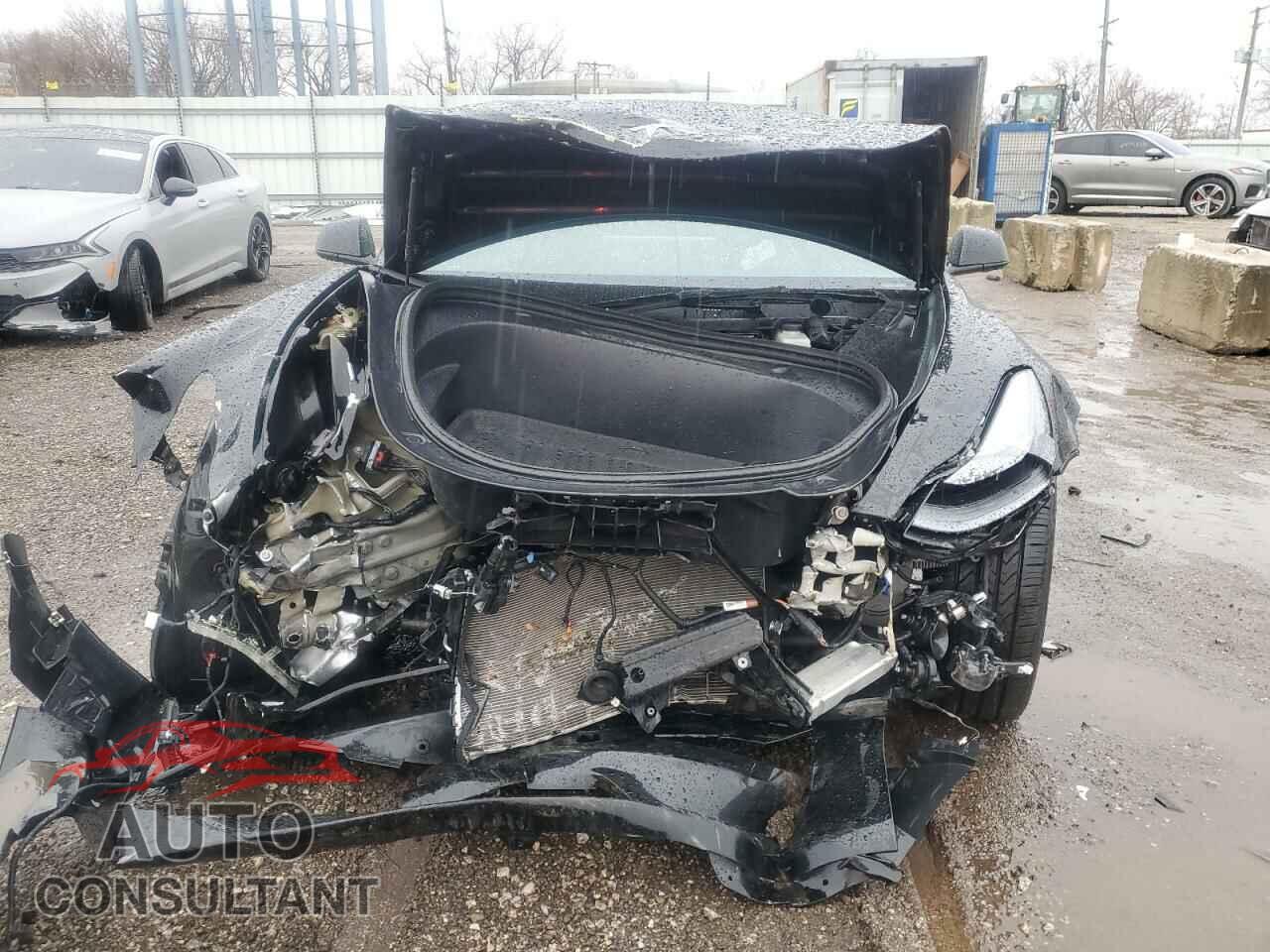 TESLA MODEL 3 2023 - 5YJ3E1EA4PF641282