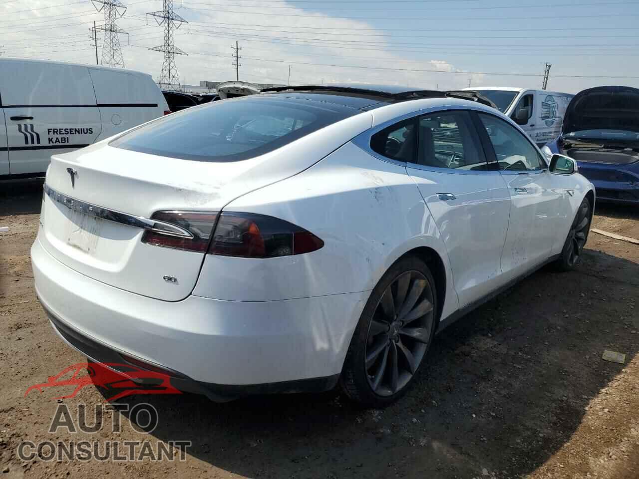 TESLA MODEL S 2013 - 5YJSA1CG1DFP22301
